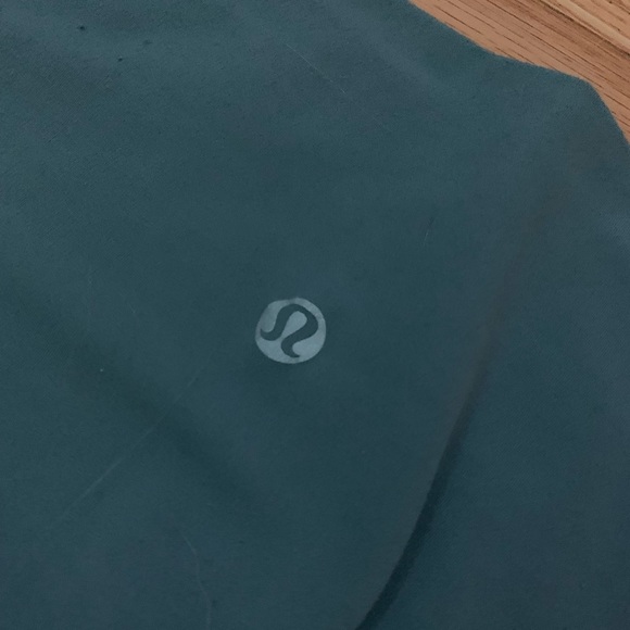 RARE lulu align crop - Picture 3 of 9